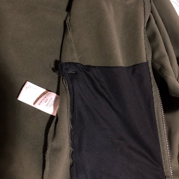 Men’s Columbia olive green zip up - Picture 7 of 7